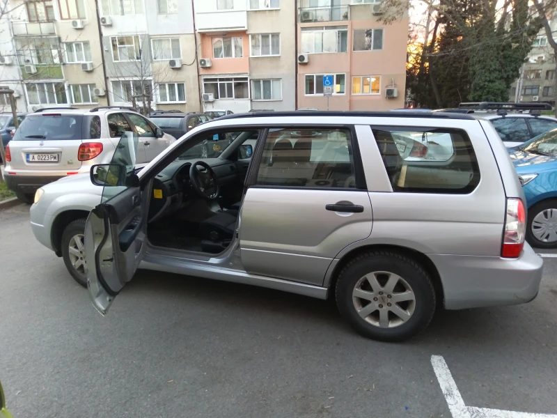 Subaru Forester, снимка 3 - Автомобили и джипове - 49554873