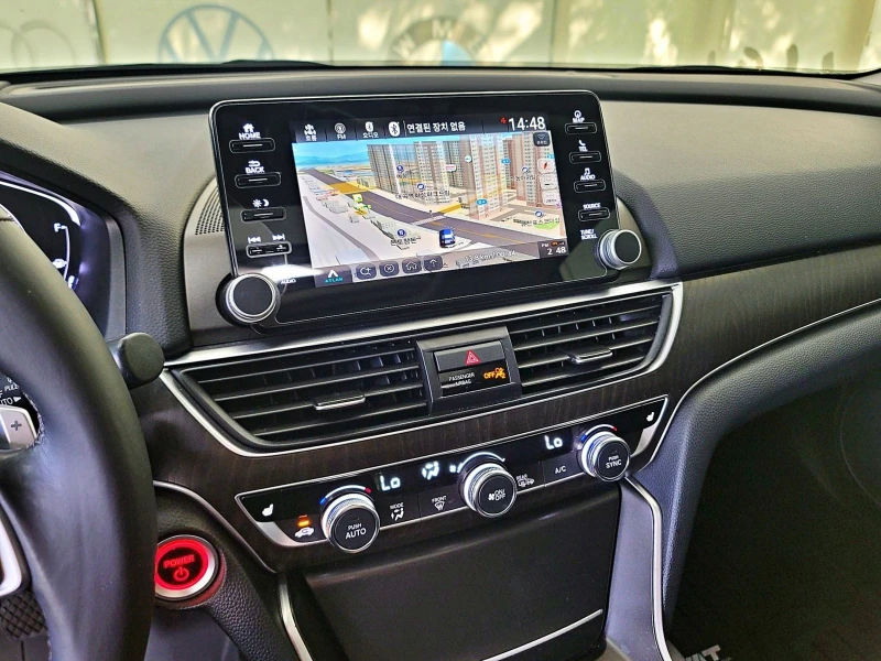 Honda Accord 2.0 Hybrid, снимка 10 - Автомобили и джипове - 51844059