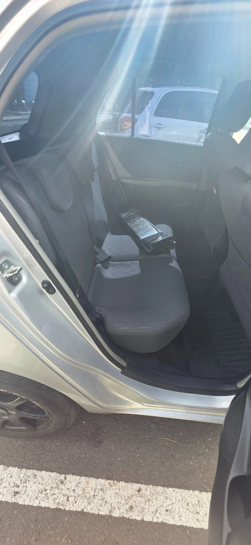 Toyota Yaris, снимка 12 - Автомобили и джипове - 51919636