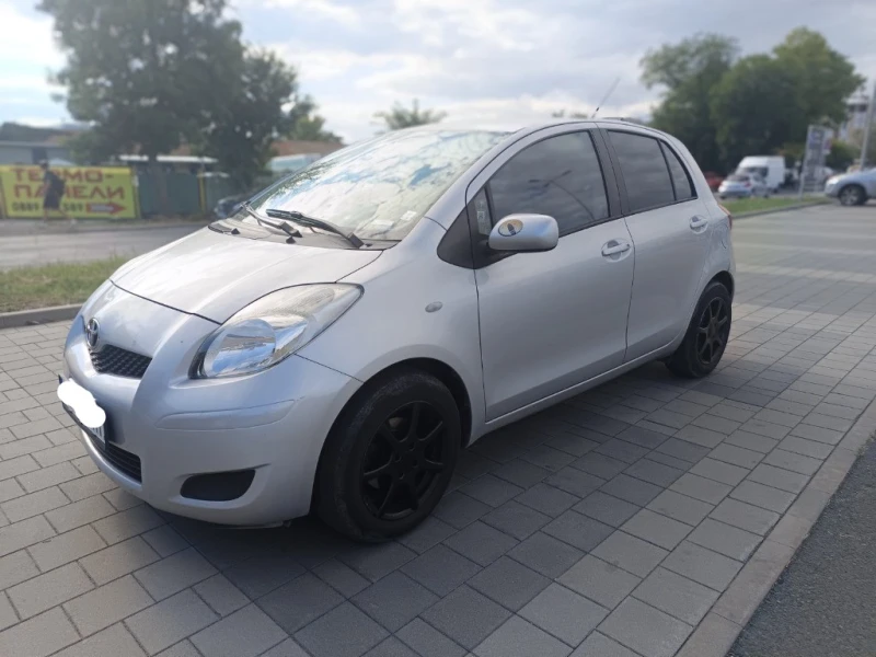 Toyota Yaris, снимка 4 - Автомобили и джипове - 51919636
