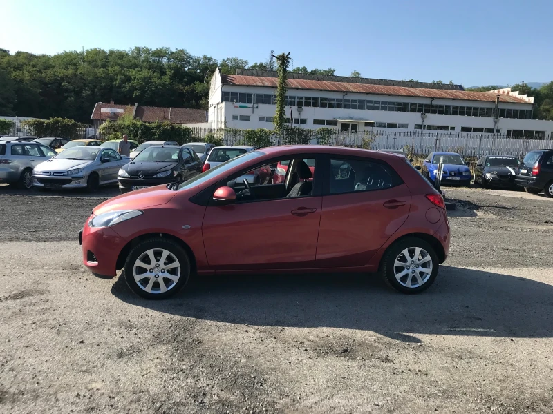Mazda 2 1.5 automatic , снимка 2 - Автомобили и джипове - 53047341