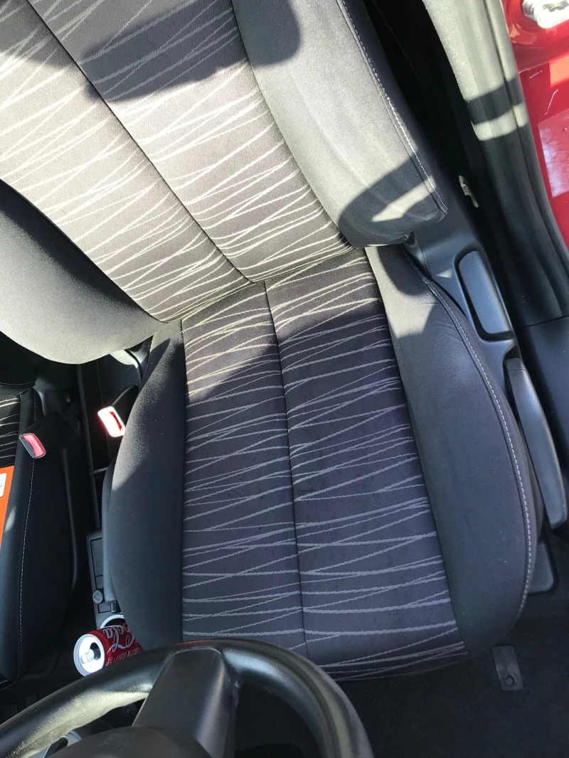 Mazda 2 1.5 automatic , снимка 10 - Автомобили и джипове - 53047341