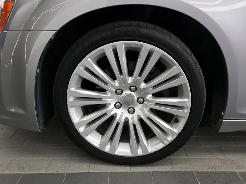 Chrysler 300c 3.6 - изображение 5