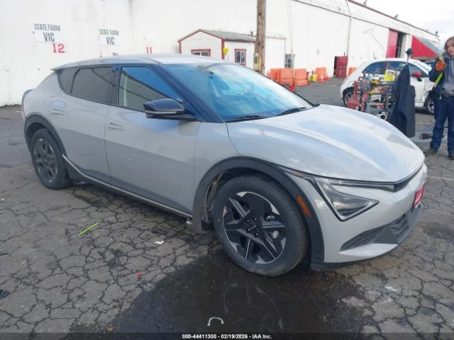 Kia EV6 LIGHT LONG RANGE AWD