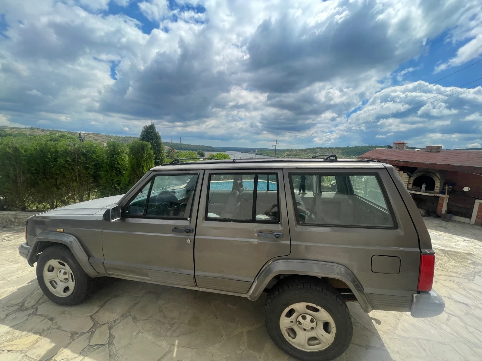 Jeep Cherokee 2.1 turbo - изображение 8