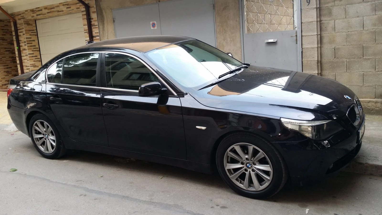 BMW 530 Е60 - изображение 3