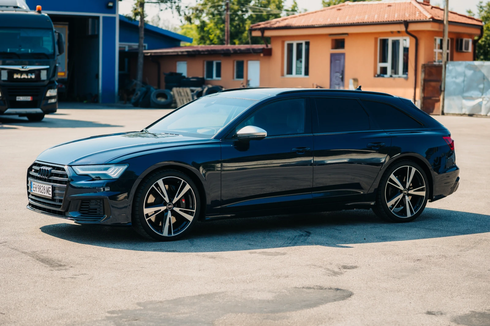 Audi S6 | Mobile.bg   11