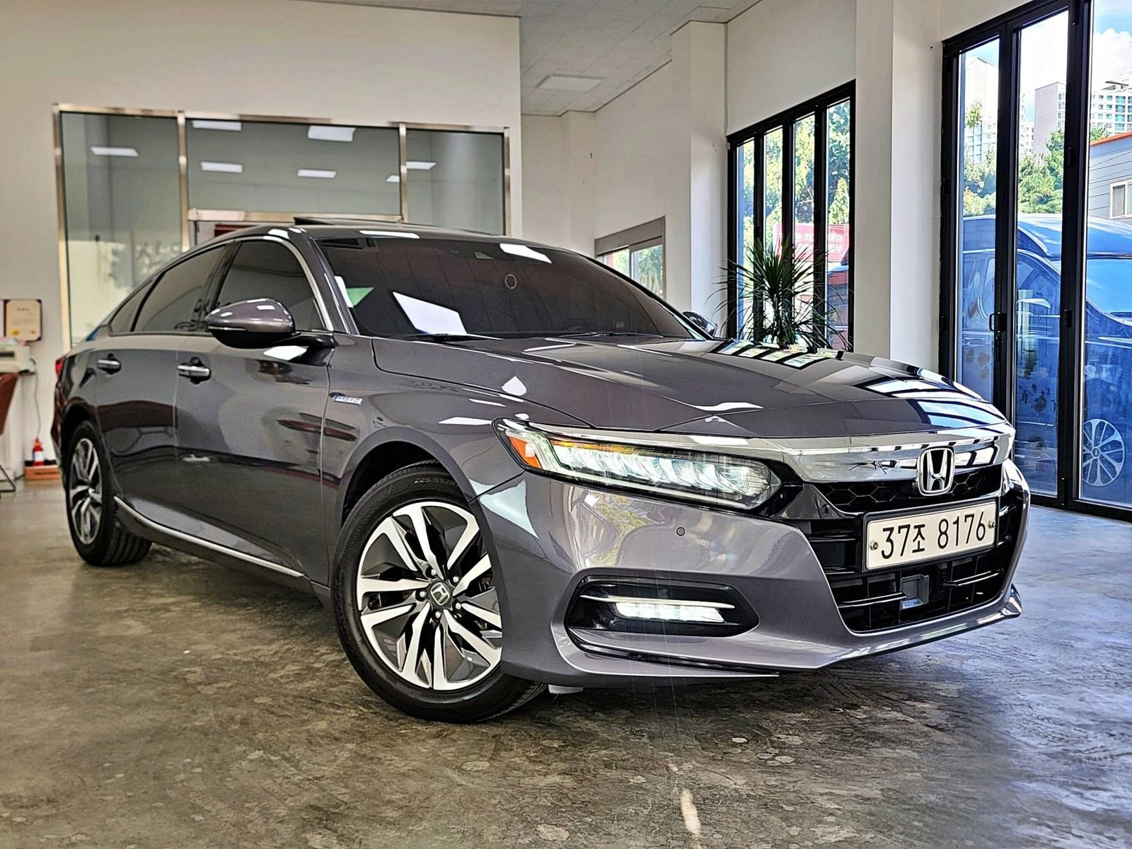 Honda Accord 2.0 Hybrid | Mobile.bg   1