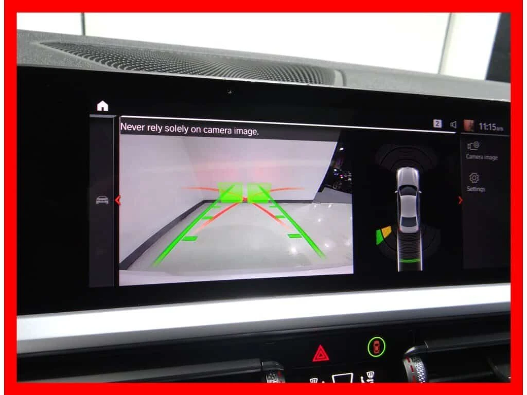 BMW 330 * 330I X DRIVE * NAVI/BACKUP CAM/LEATHER/SUNROOF/L, снимка 13 - Автомобили и джипове - 54056233