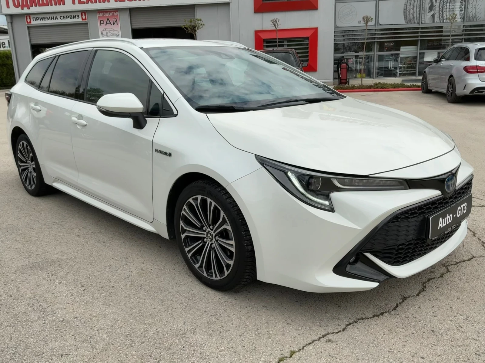 Toyota Corolla 1.8h 122k.� luxury � �������� | Mobile.bg � ����������� 3