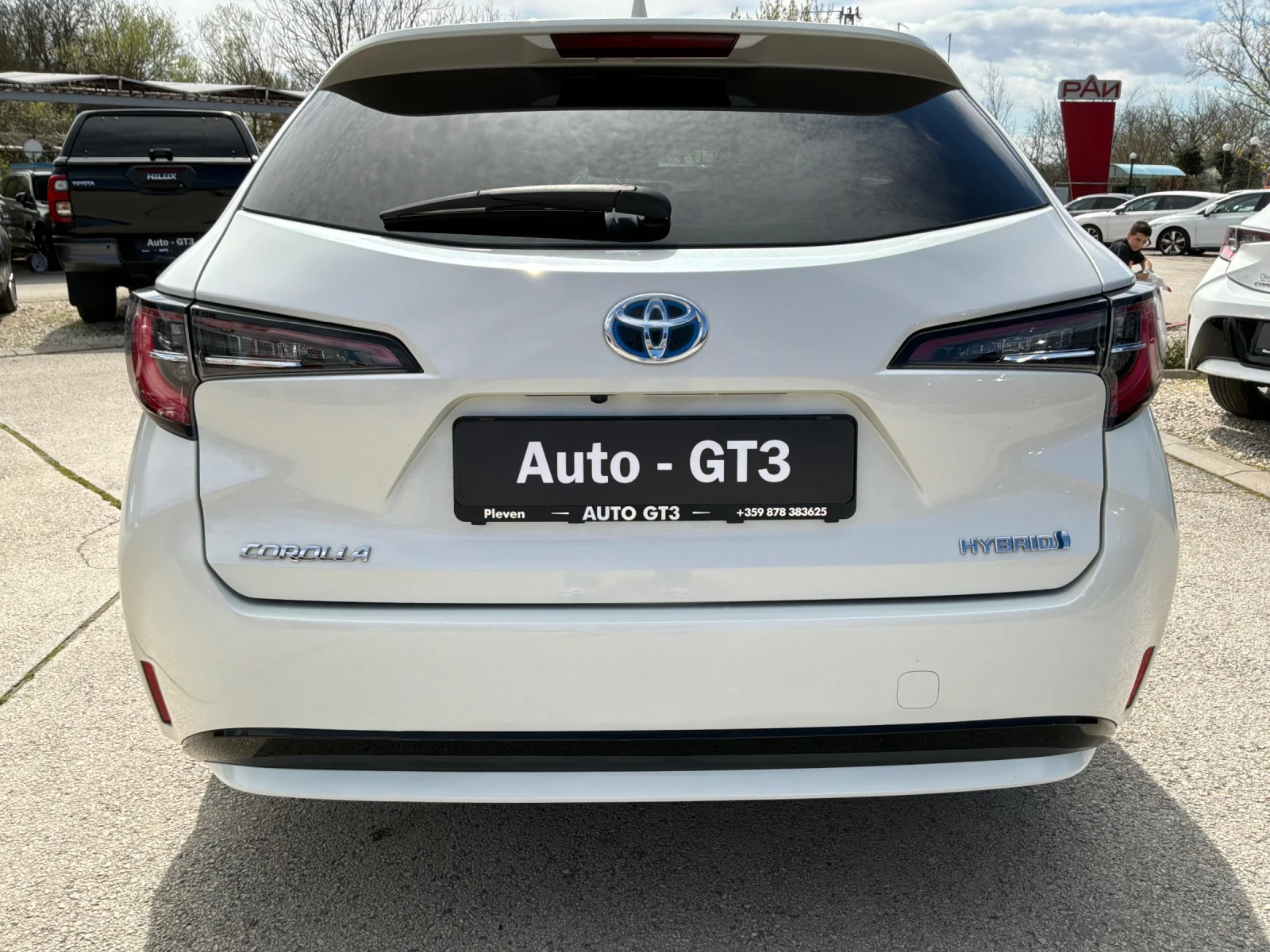 Toyota Corolla 1.8h 122k.� luxury � �������� | Mobile.bg � ����������� 5