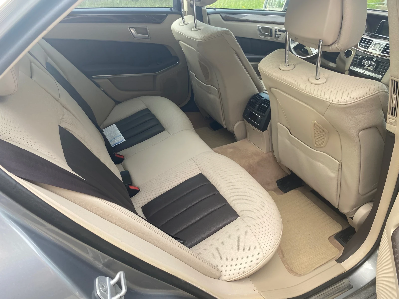 Mercedes-Benz E 350 Bluetec AMG пакет , снимка 9 - Автомобили и джипове - 54501677