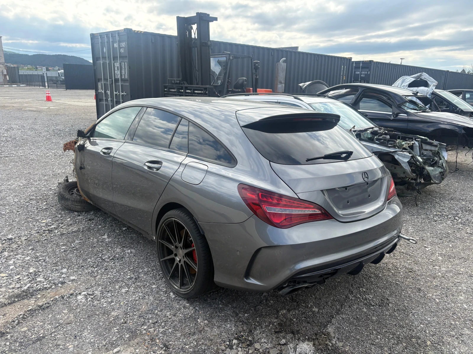 Mercedes-Benz CLA 45 AMG, снимка 3 - Автомобили и джипове - 54542267