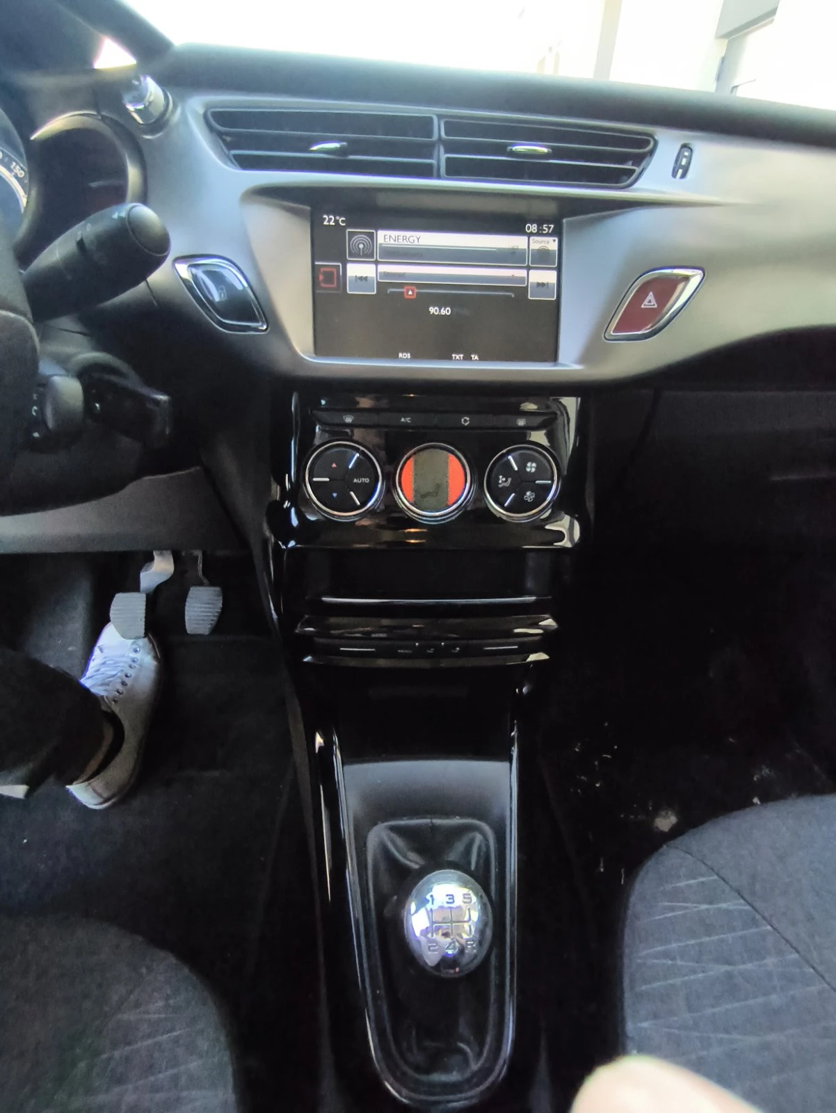 Citroen C3, снимка 8 - Автомобили и джипове - 54708147