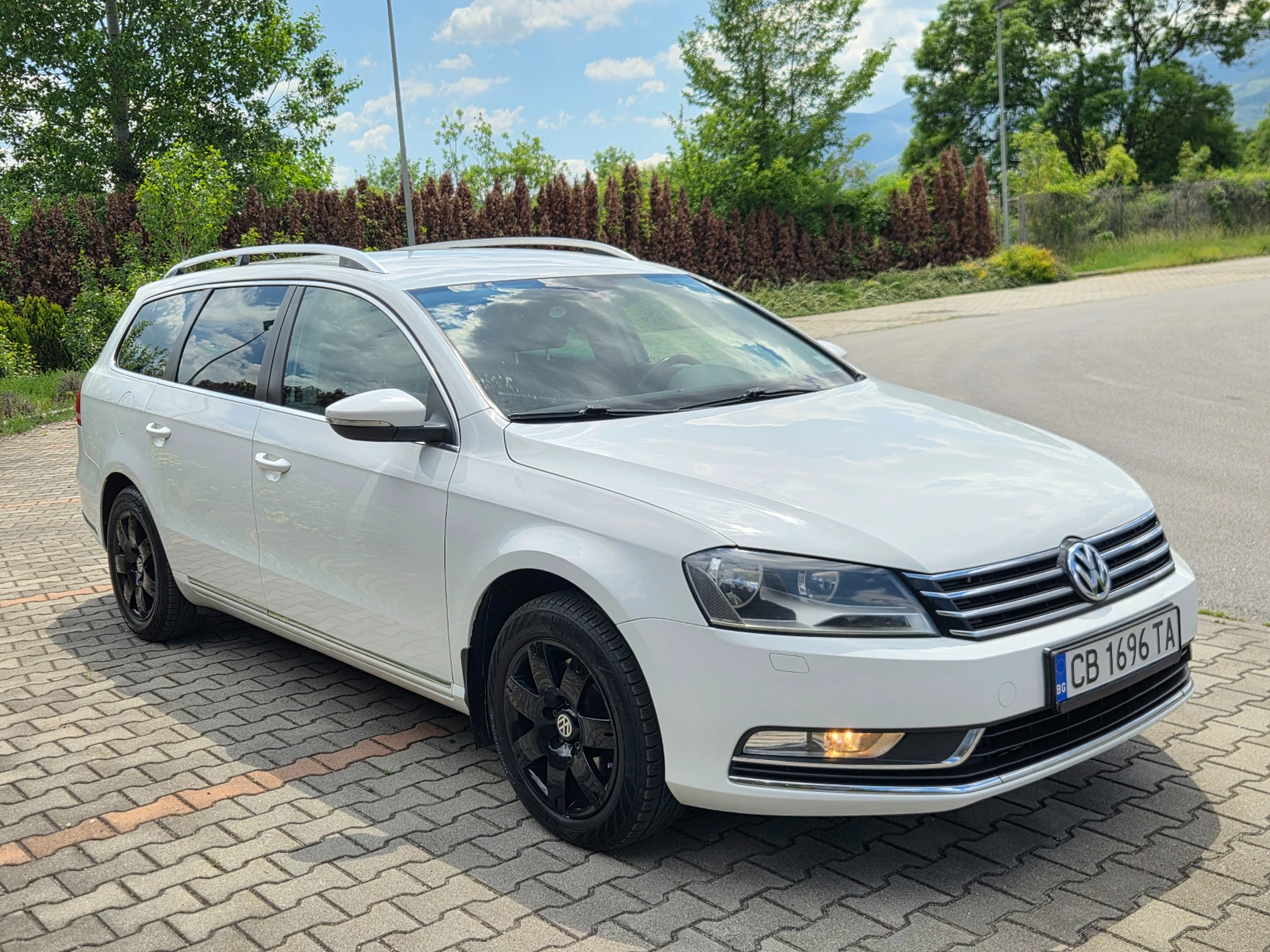 VW Passat Напълно обслужен* Фабричен метан* 150к.с., снимка 9 - Автомобили и джипове - 54829635