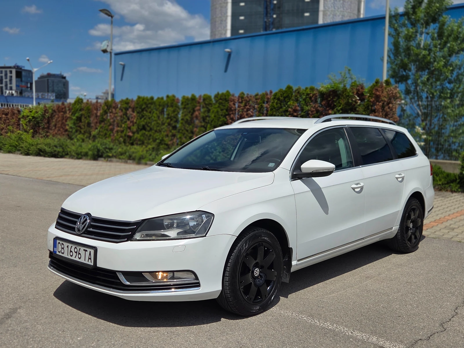 VW Passat Напълно обслужен* Фабричен метан* 150к.с., снимка 5 - Автомобили и джипове - 54829635