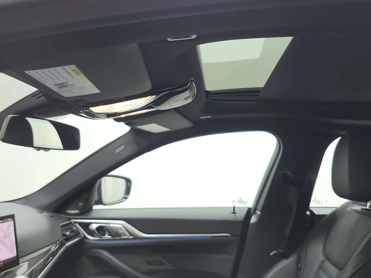 BMW i4 M50  CARFAX, снимка 13 - Автомобили и джипове - 54956892