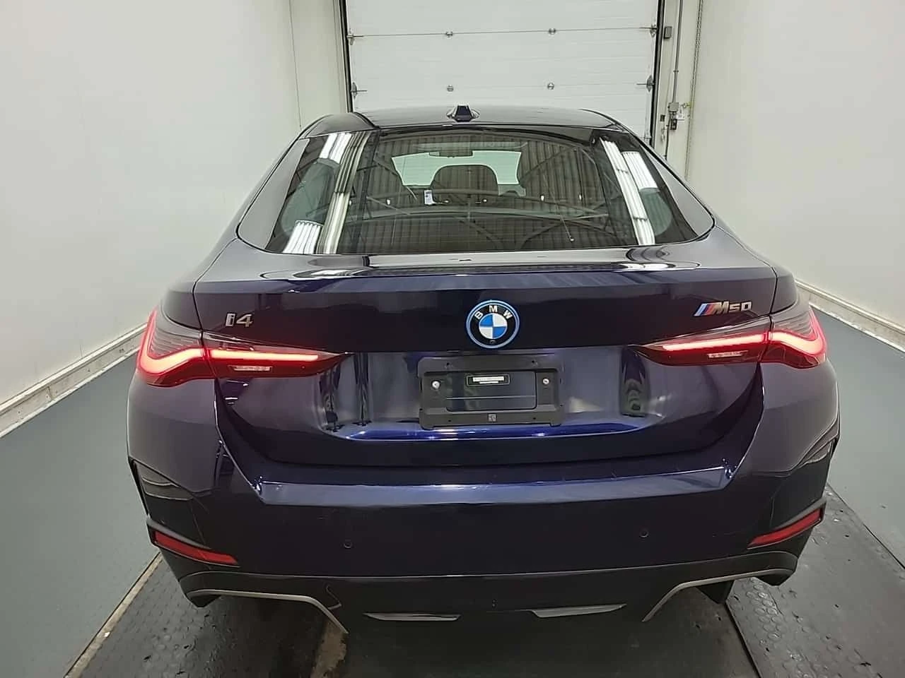 BMW i4 M50  CARFAX, снимка 17 - Автомобили и джипове - 54956892