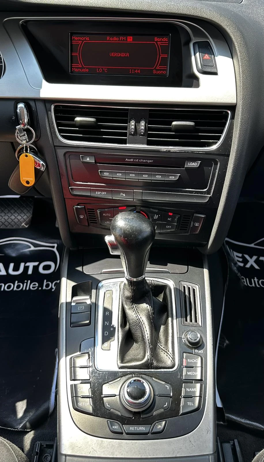 Audi A4 2.0TDI 143HP AUTOMAT ПОДГРЕВ, снимка 11 - Автомобили и джипове - 54969950