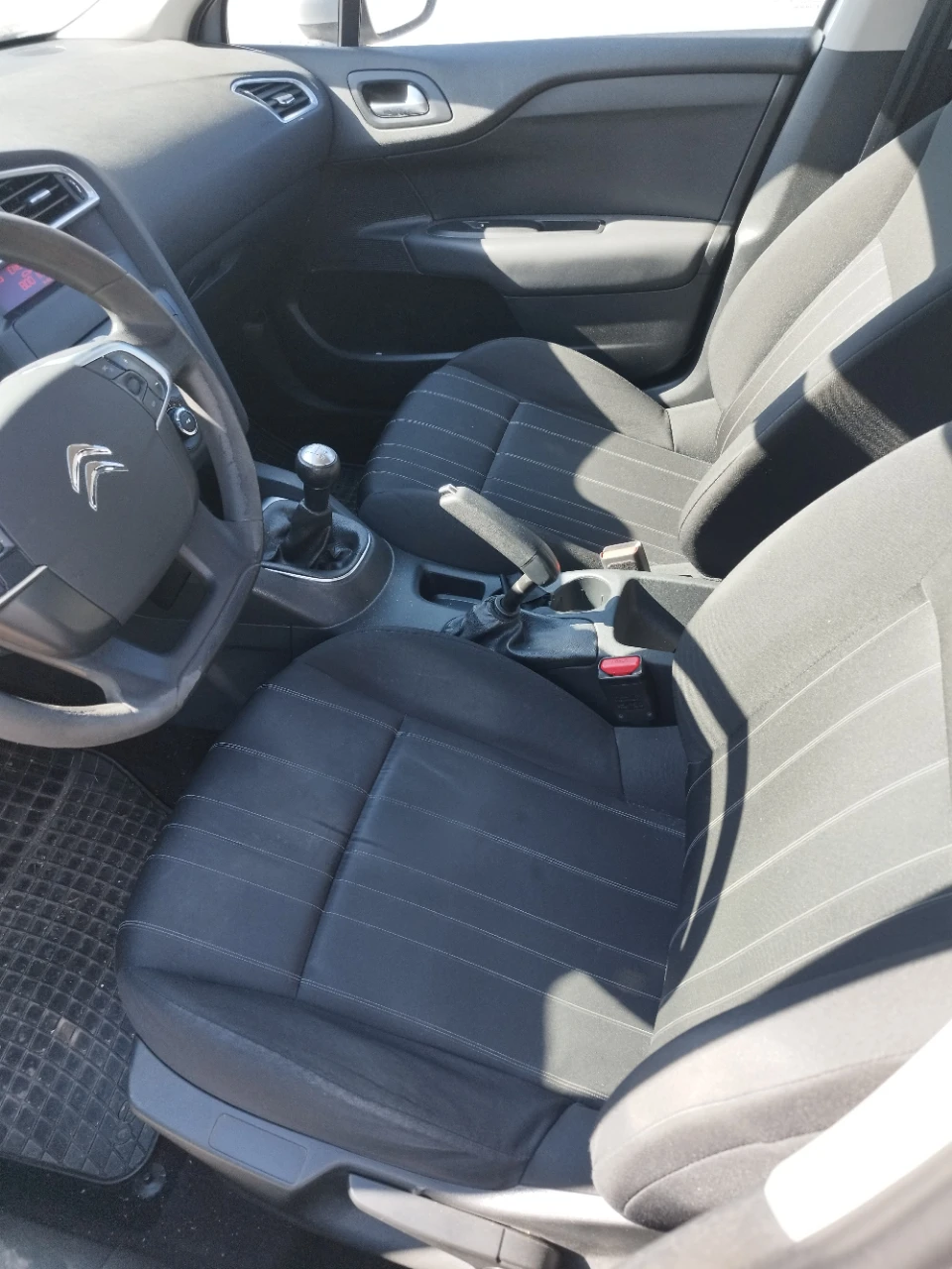Citroen C4 1, 6, снимка 5 - Автомобили и джипове - 55098806