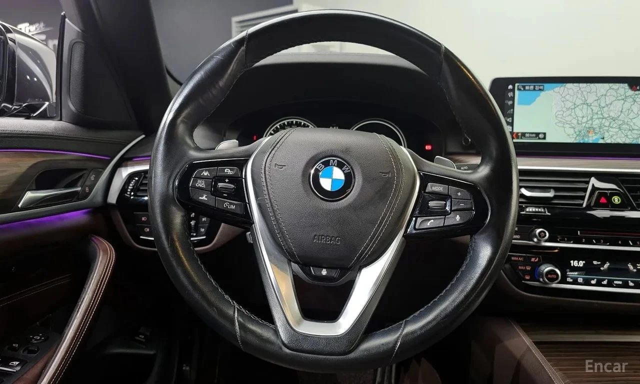 BMW 530 M Sport Package Plus/ФИНАНСИРАНЕ, снимка 13 - Автомобили и джипове - 56130681