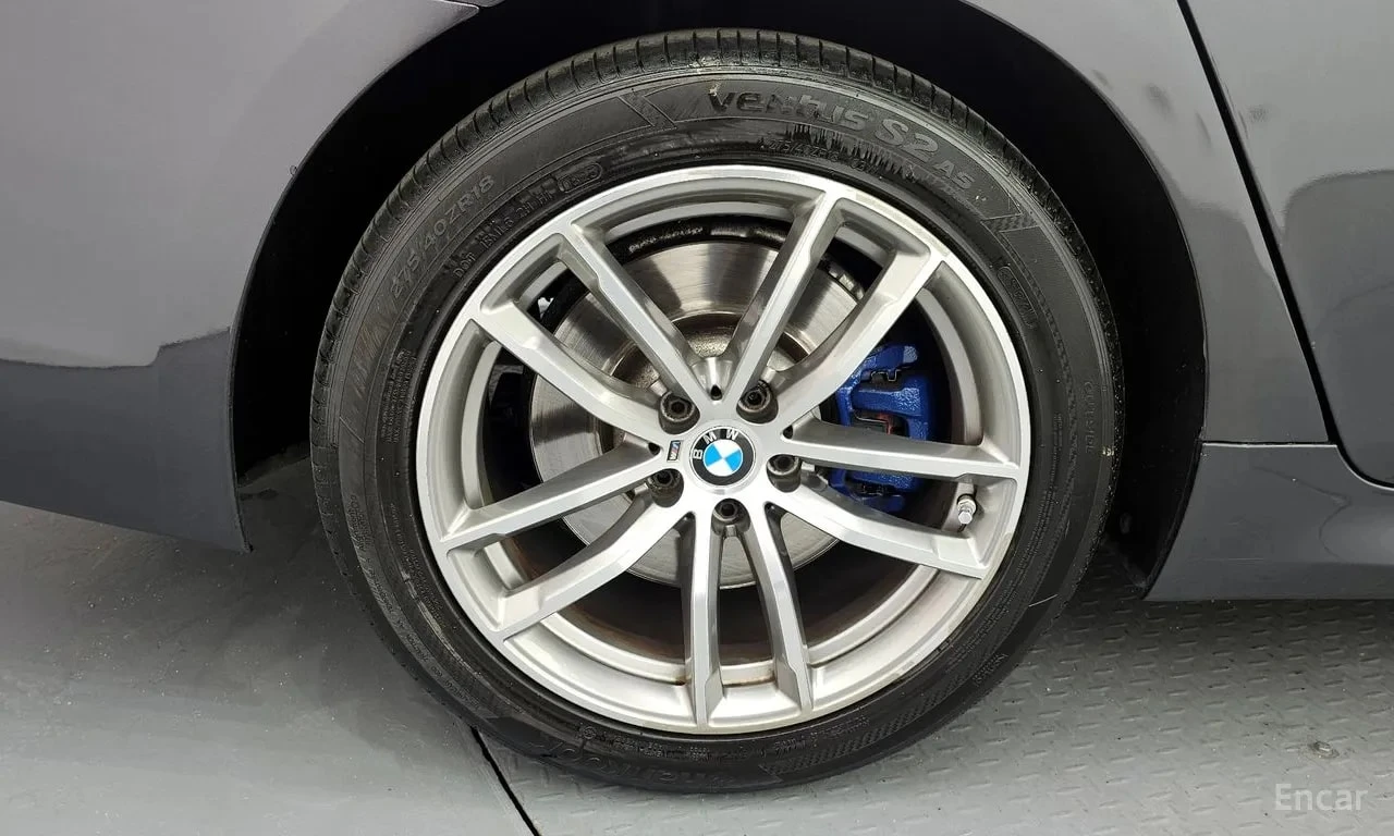 BMW 530 M Sport Package Plus/ФИНАНСИРАНЕ, снимка 5 - Автомобили и джипове - 56130681
