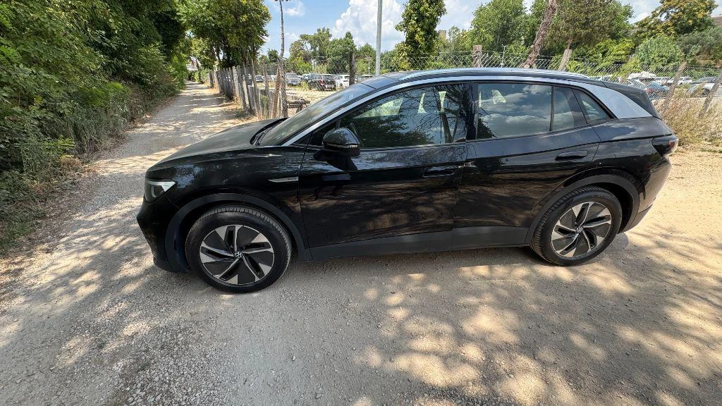 VW ID.4 Pro 82 kWh, снимка 3 - Автомобили и джипове - 56226456
