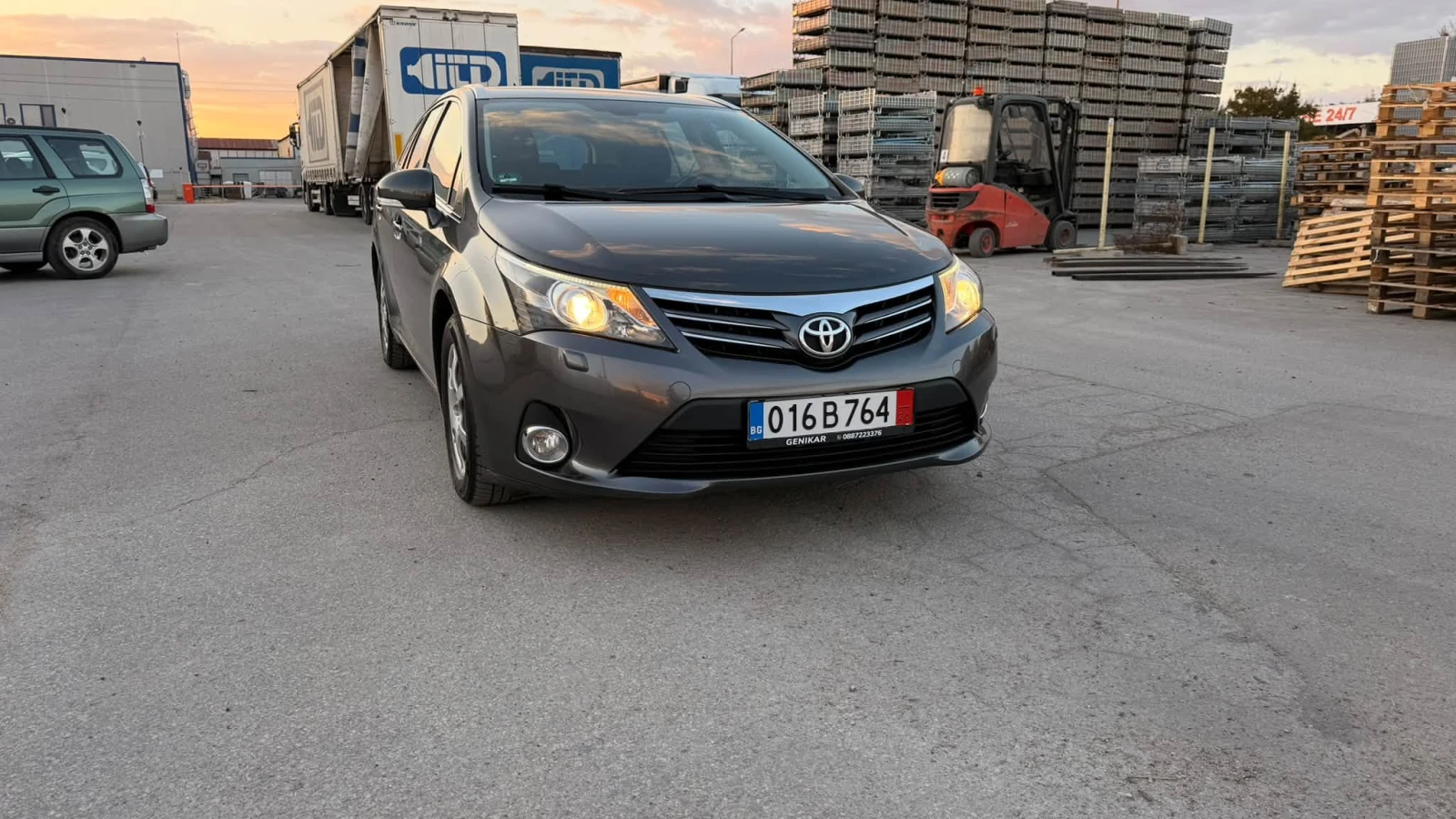 Toyota Avensis 1.8 БЕНЗИН  EURO5, снимка 3 - Автомобили и джипове - 56316545