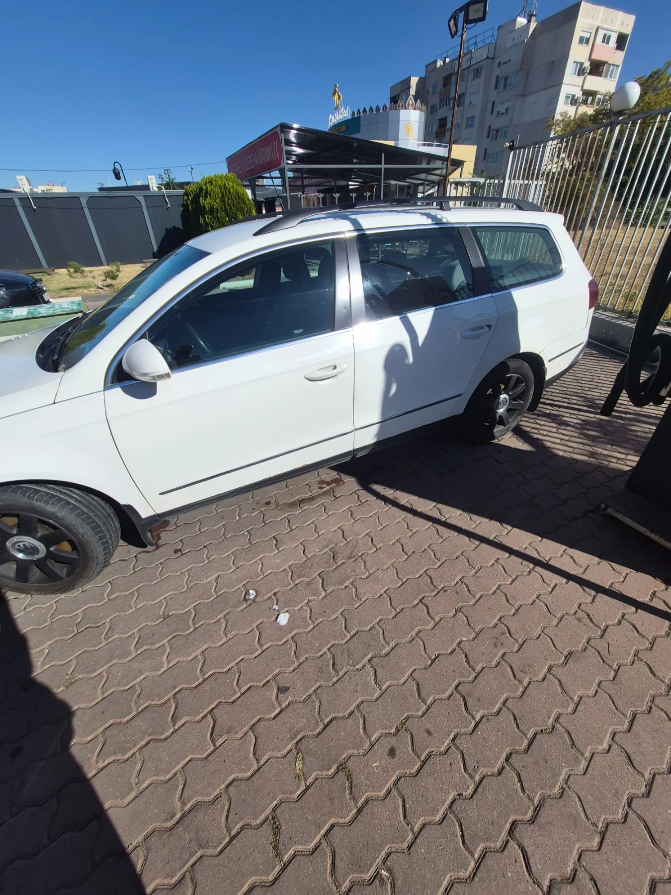 VW Passat, снимка 2 - Автомобили и джипове - 56349083