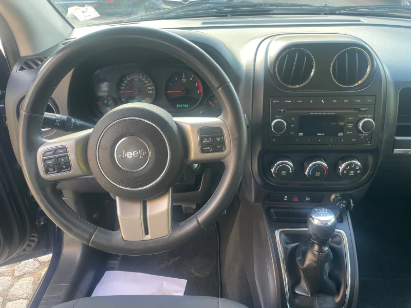 Jeep Compass 2.2 crd Sport 4x4, снимка 9 - Автомобили и джипове - 51955736