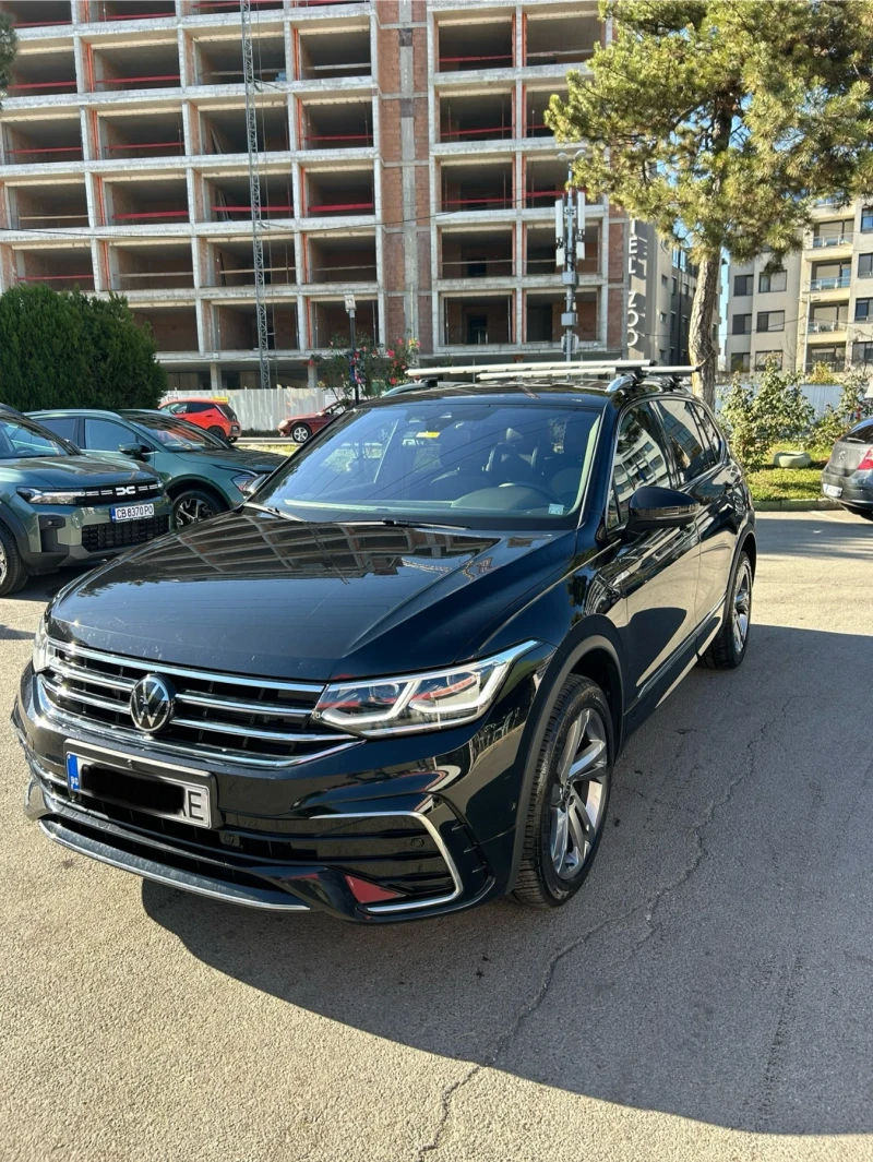 VW Tiguan Allspace R-Line, снимка 2 - Автомобили и джипове - 52260905