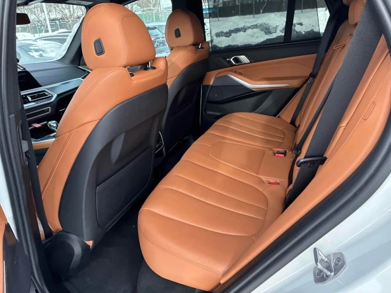BMW X5 2022 * xDrive40i * CARFAX * ОТ ПРЕДСТАВИТЕЛСТВО, снимка 11 - Автомобили и джипове - 53287707