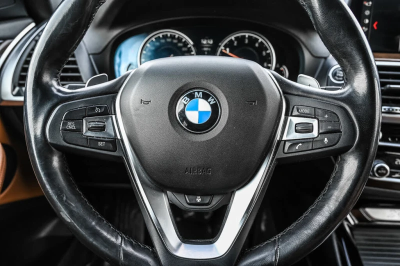 BMW X3 XDRIVE* MEMORY* ПАНОРАМА* ПОДГРЕВ* КАМЕРА* КЕЙЛЕС, снимка 10 - Автомобили и джипове - 53534933