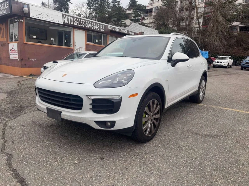 Porsche Cayenne * S E Hybrid * CARFAX * ЦЕНА ДО БГ, снимка 1 - Автомобили и джипове - 53557576