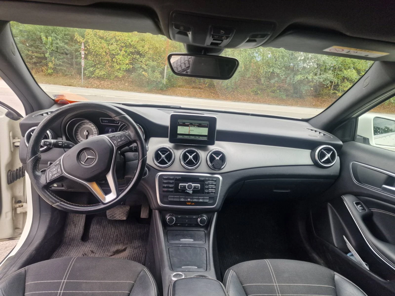 Mercedes-Benz GLA 200  - изображение 5