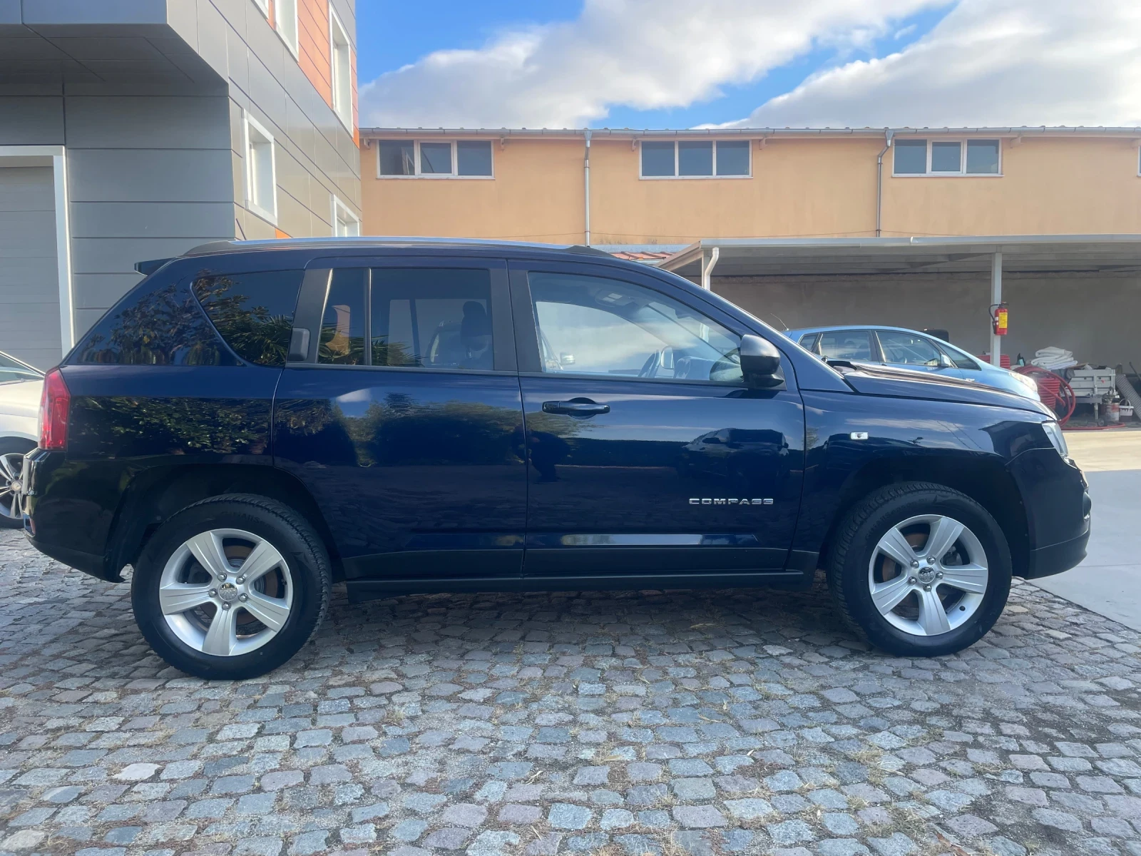 Jeep Compass 2.2 crd Sport 4x4 - изображение 4