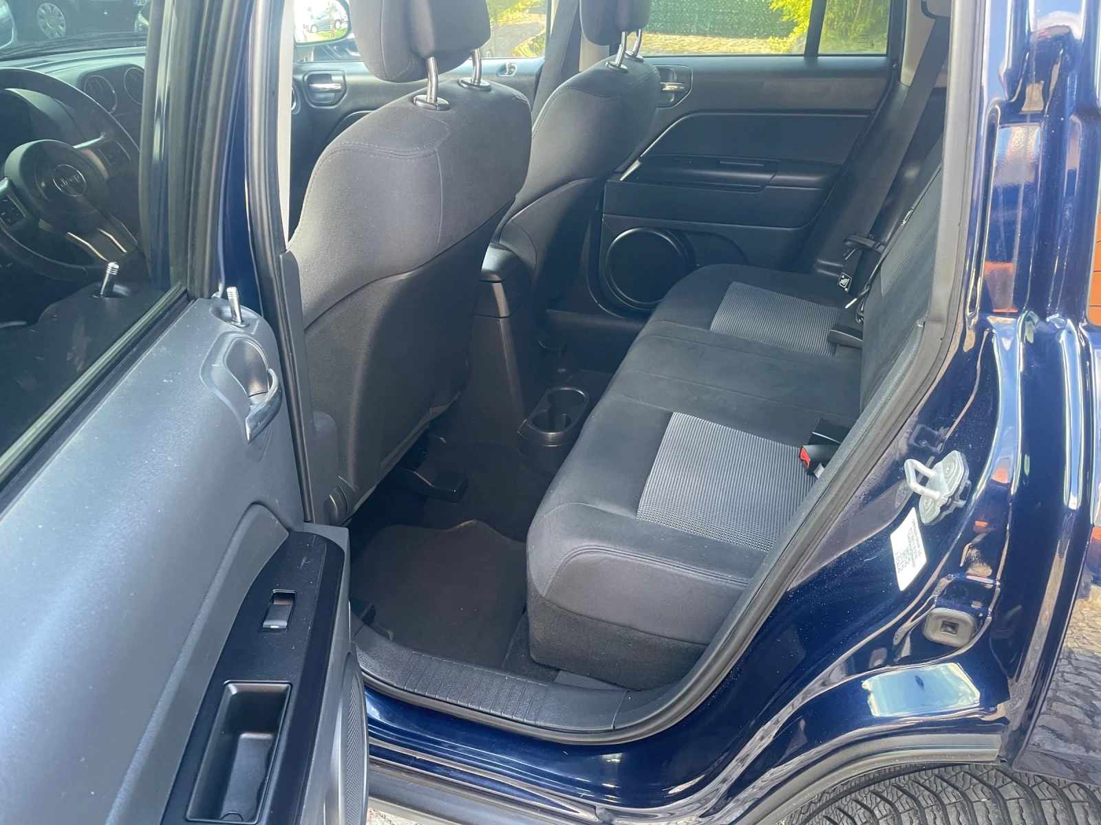 Jeep Compass 2.2 crd Sport 4x4 - изображение 7