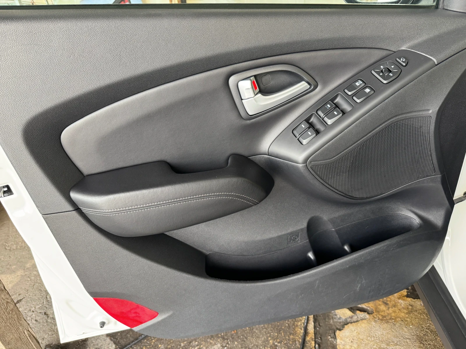 Hyundai IX35  1.7 CRDi   2015   Facelift   XPossible     | Mobile.bg   17