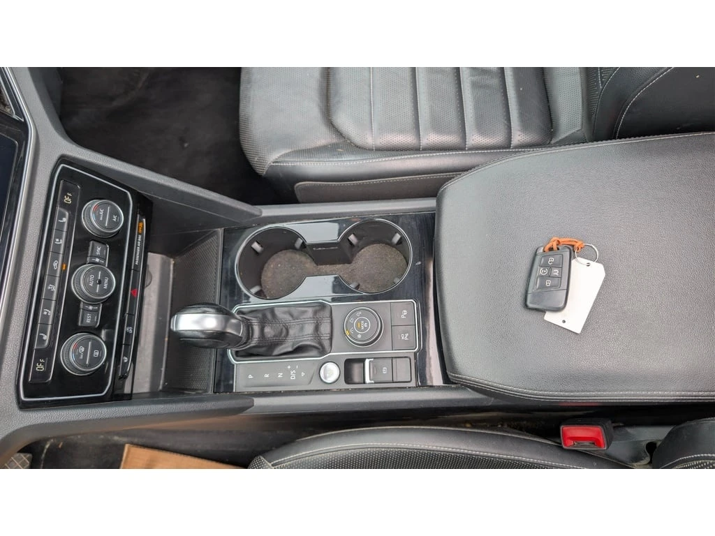 VW Atlas * Execline 3.6 FSI 4MOTION * CARFAX * ���� �� �� | Mobile.bg � ����������� 12