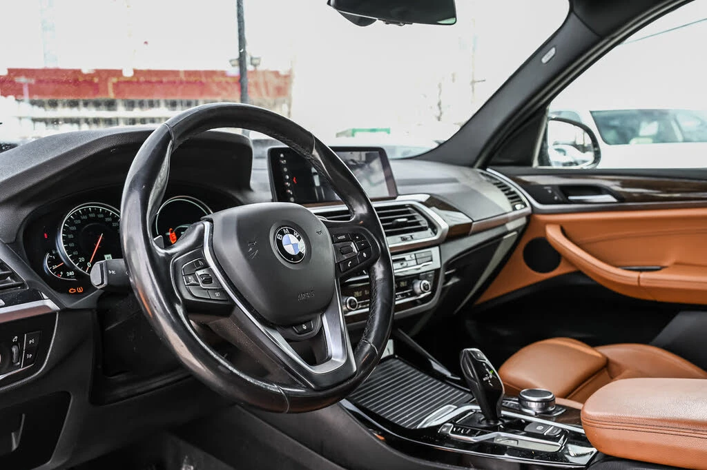 BMW X3 XDRIVE* MEMORY* ПАНОРАМА* ПОДГРЕВ* КАМЕРА* КЕЙЛЕС - изображение 8