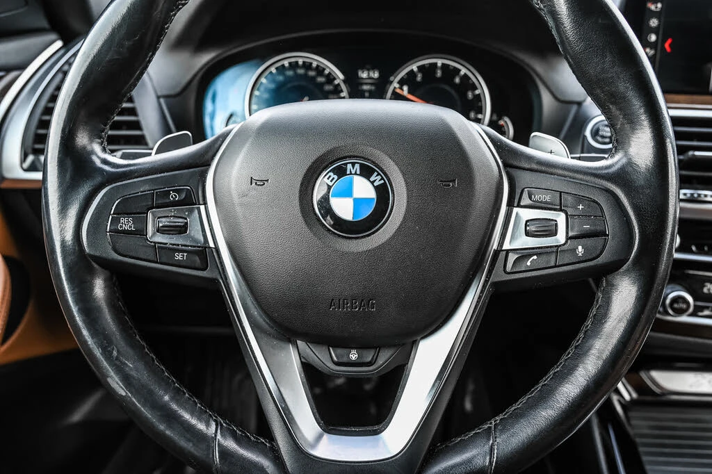 BMW X3 XDRIVE* MEMORY* ПАНОРАМА* ПОДГРЕВ* КАМЕРА* КЕЙЛЕС - изображение 10