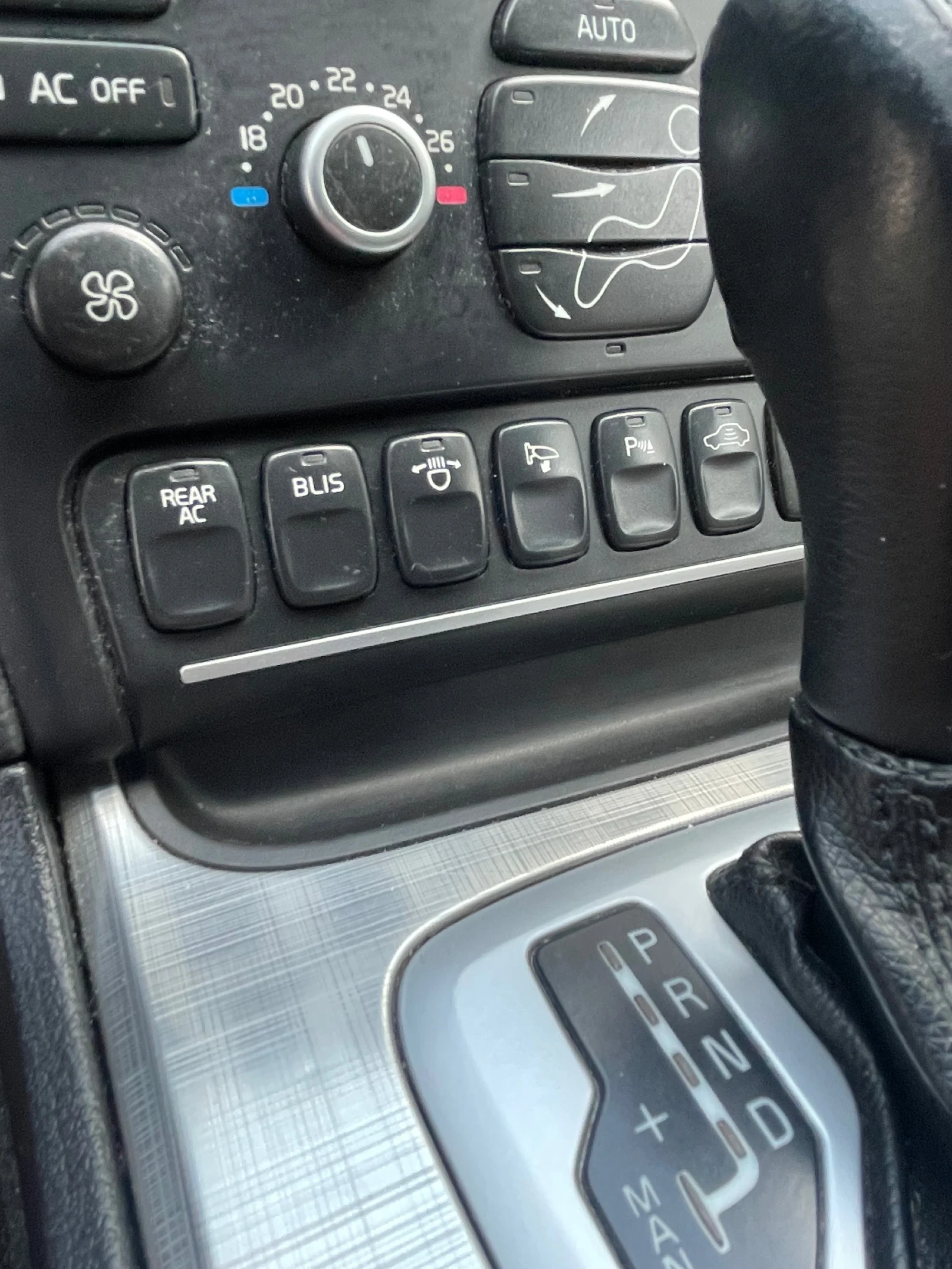 Volvo Xc90 Бартер, снимка 13 - Автомобили и джипове - 54642824