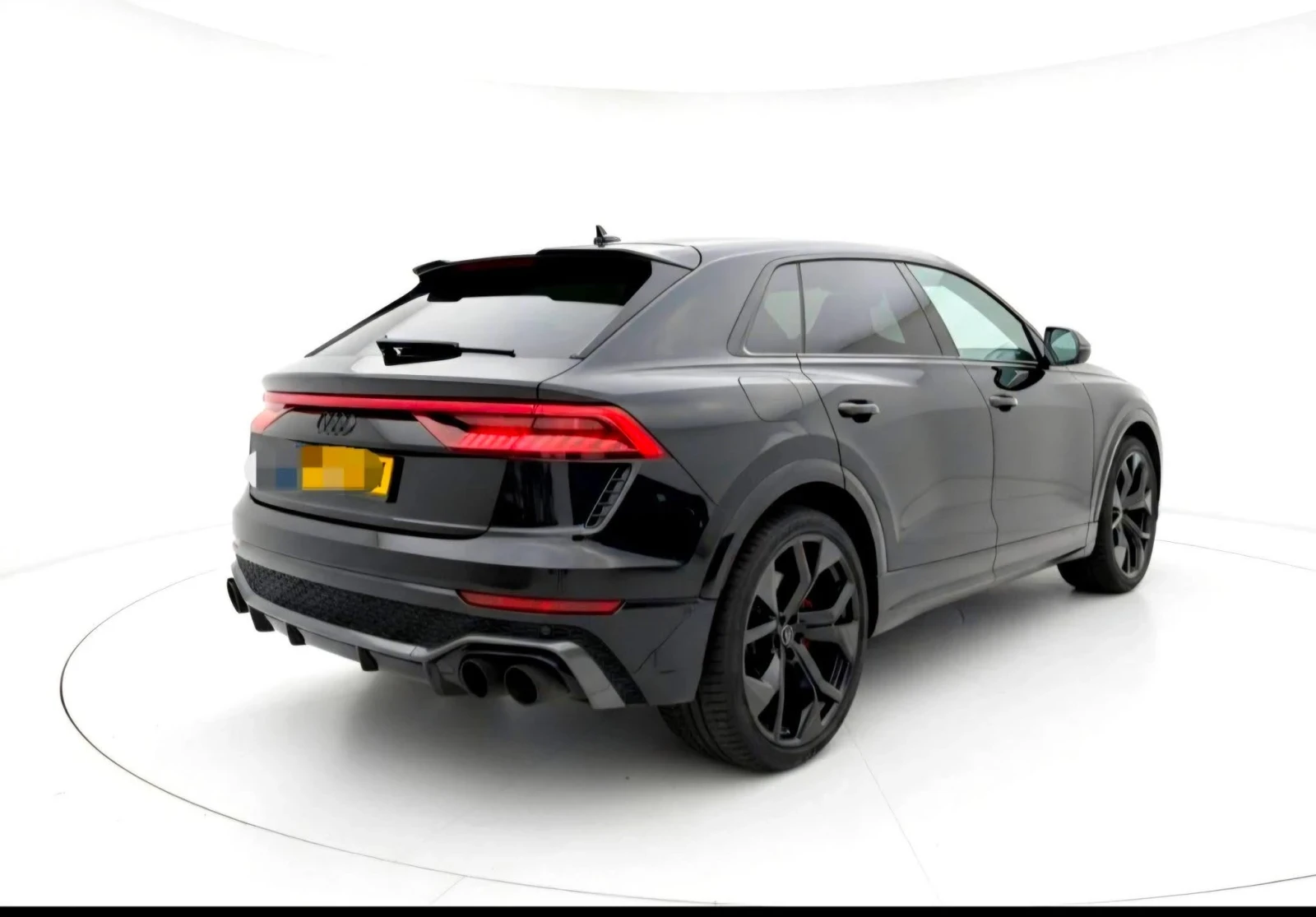 Audi RSQ8 4.0 V8 MATRIX CARBON CERAMIC ПАНО B&O ЛИЗИНГ 100%, снимка 5 - Автомобили и джипове - 54288440
