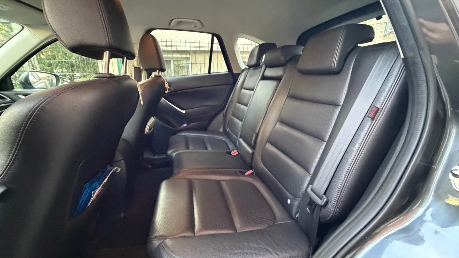 Mazda CX-5 2.5 192hp Ultimate AWD CarPlay Каско до 04.2027г., снимка 12 - Автомобили и джипове - 54384403