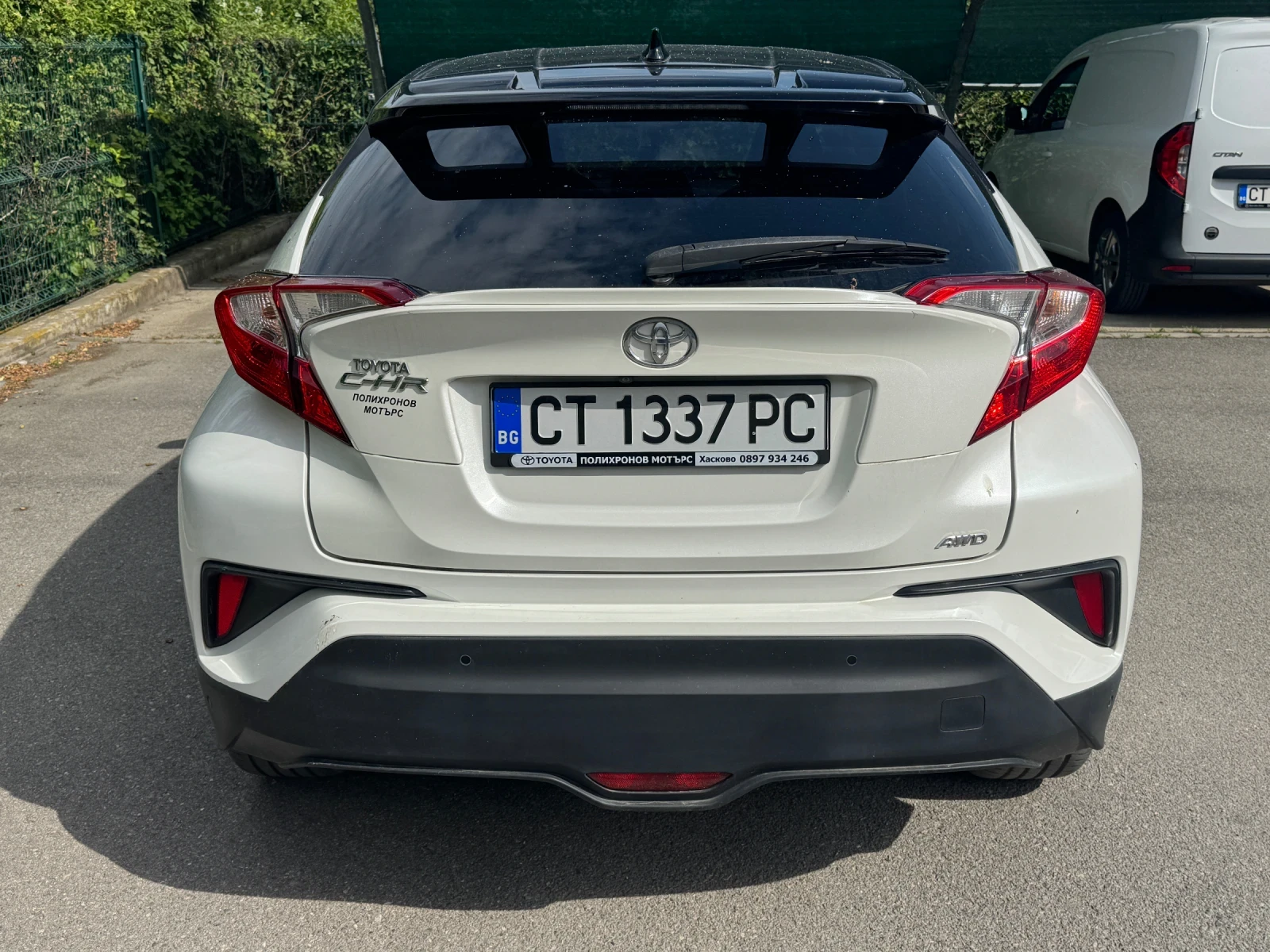 Toyota C-HR 1.2i Turbo* Automatic, снимка 5 - Автомобили и джипове - 54769395