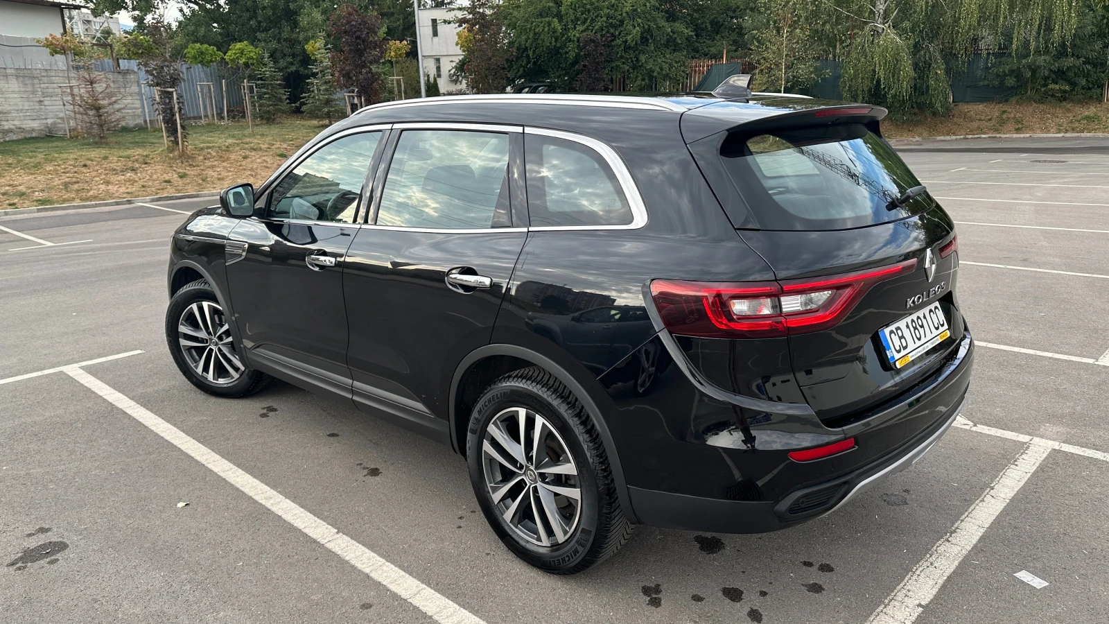 Renault Koleos, снимка 4 - Автомобили и джипове - 56137212