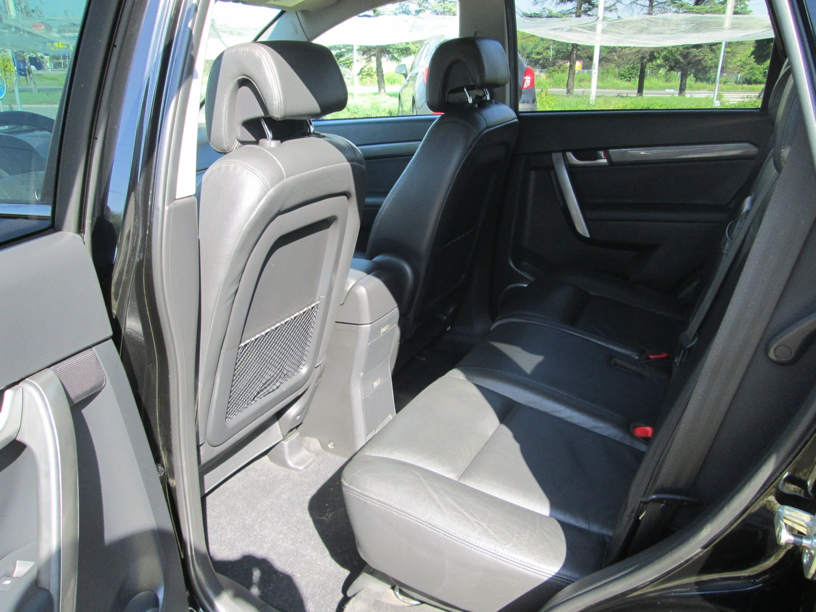 Chevrolet Captiva LTZ, снимка 3 - Автомобили и джипове - 56184575