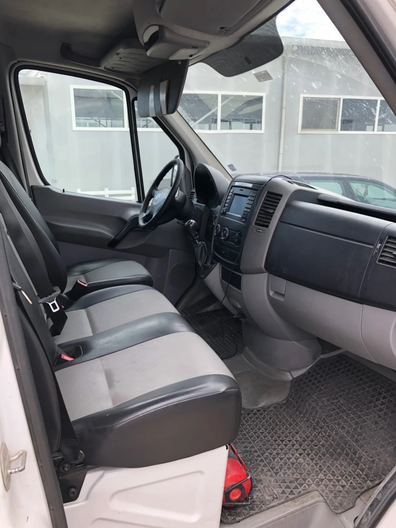 VW Crafter 2.0 Diesel Maxi, снимка 7 - Бусове и автобуси - 48575899