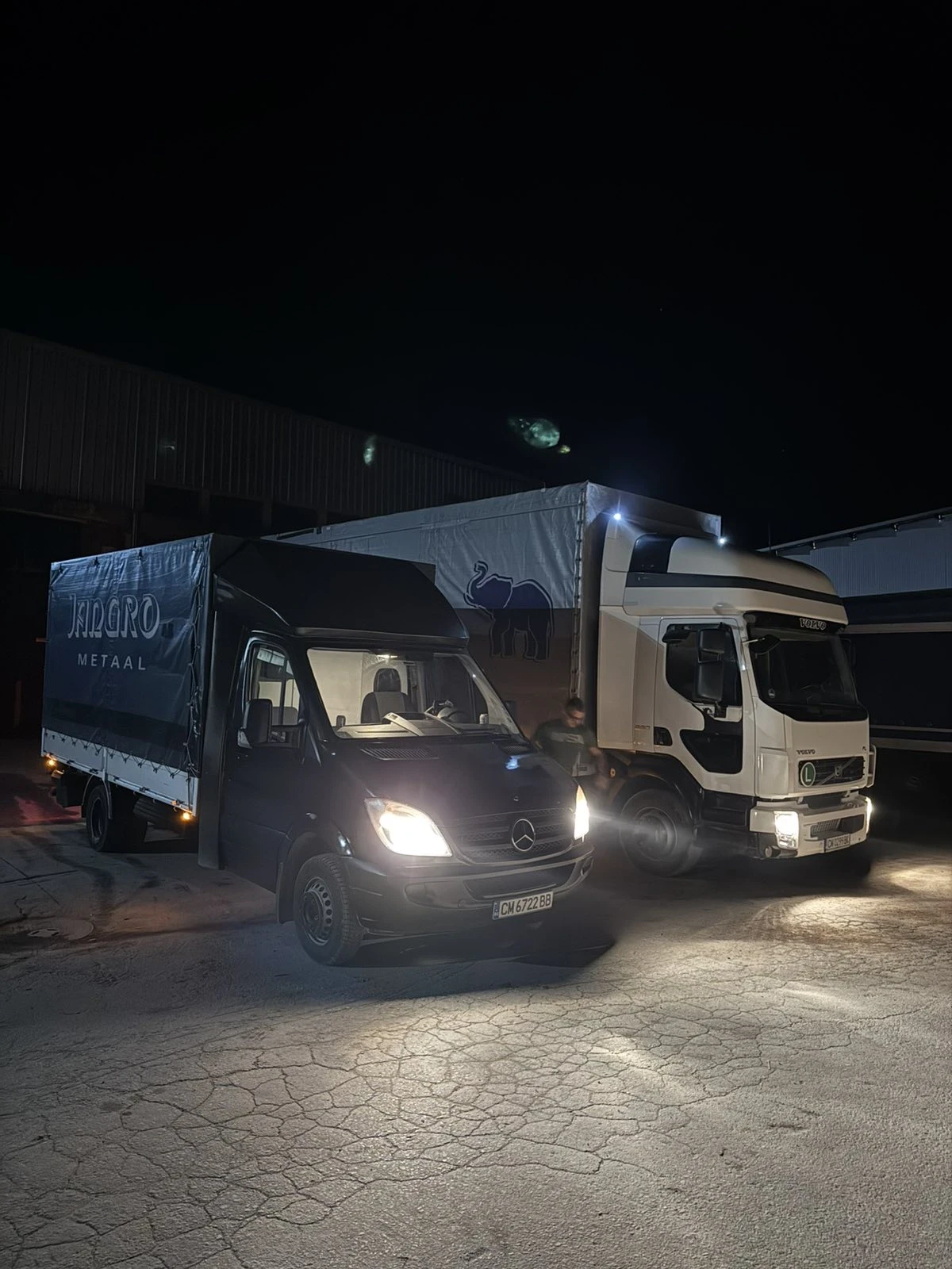 Mercedes-Benz Sprinter 515 Падащ борд - изображение 4