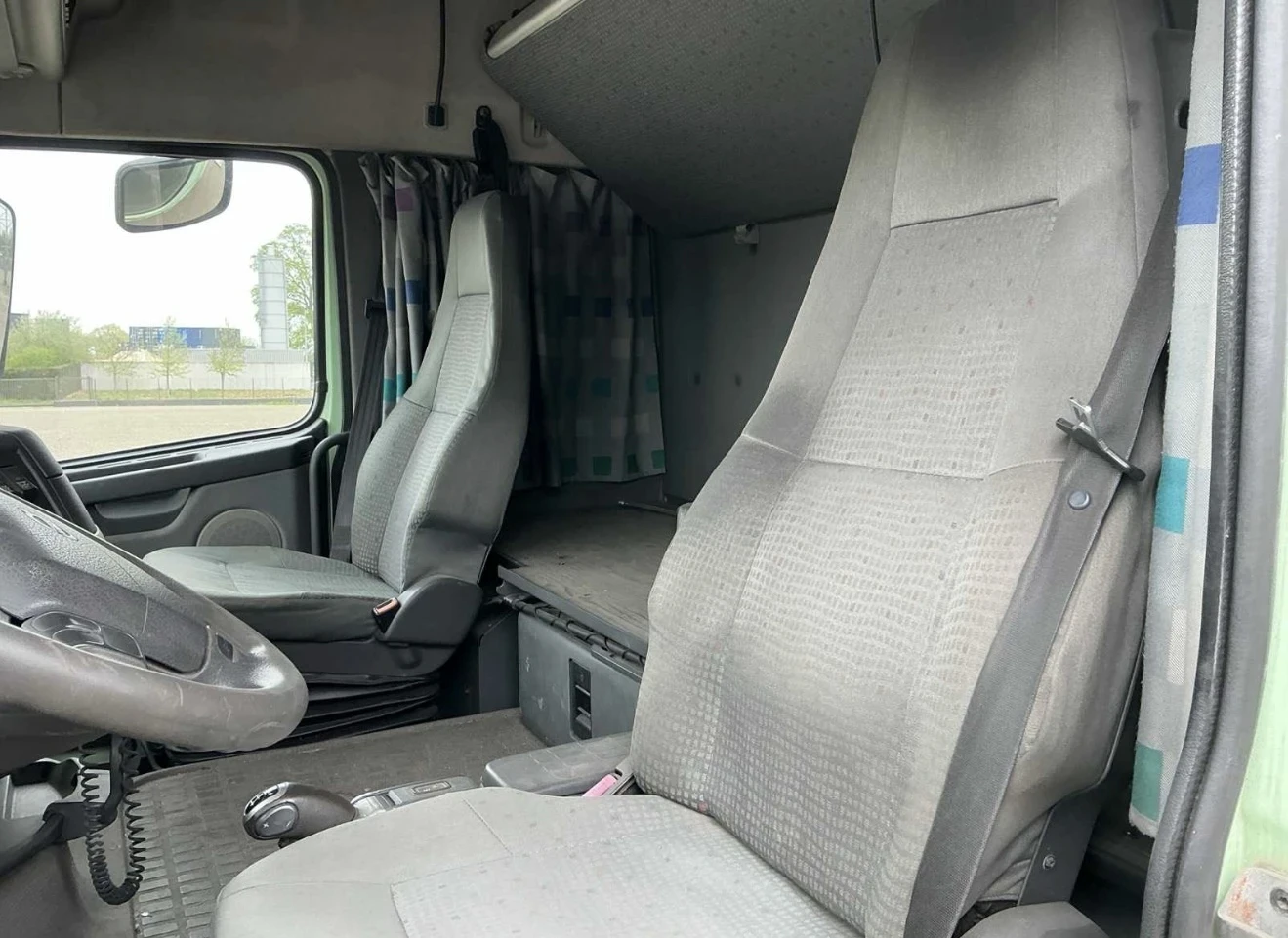 Volvo F12 420 К.Самосвал + Мултилифт, снимка 12 - Камиони - 54840275